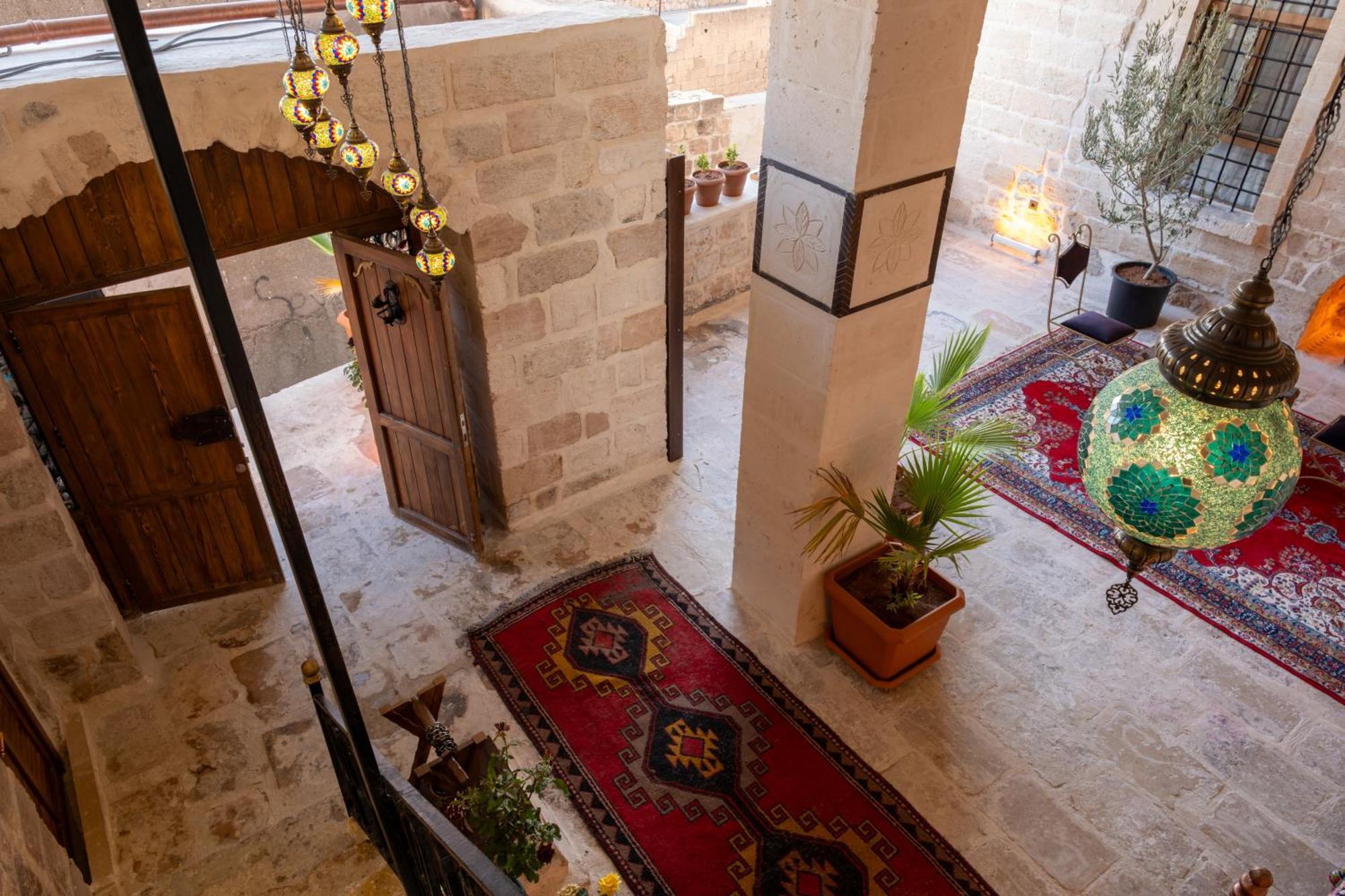 Elyans Konagi Hotel Mardin Buitenkant foto
